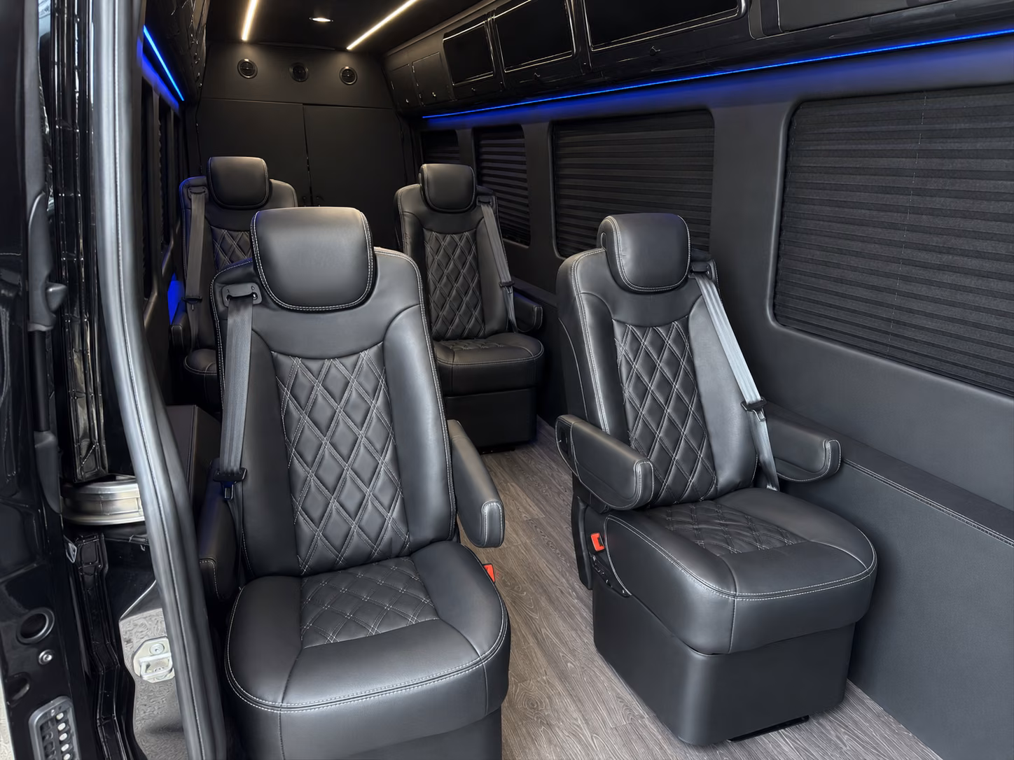 odessa 15 passenger sprinter van inside